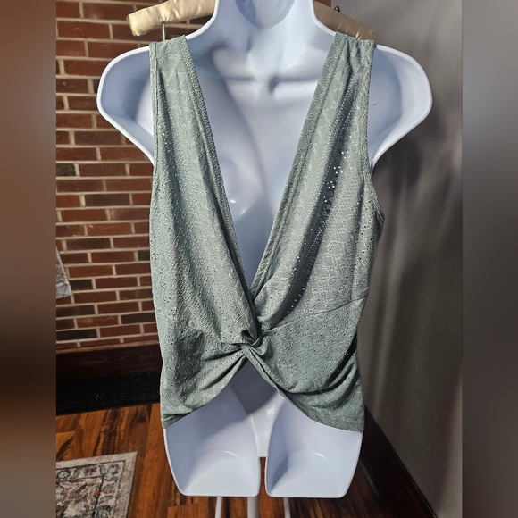 Olive Green Backless Tie Tank Top | BNIP!! - Picture 2 of 4
